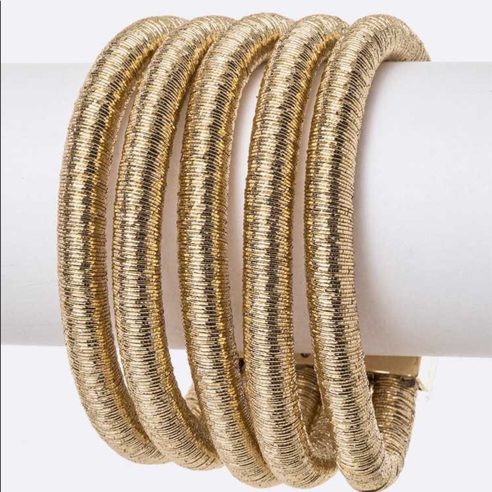 Gold Layered Metallic Rope Magnetic Cuff